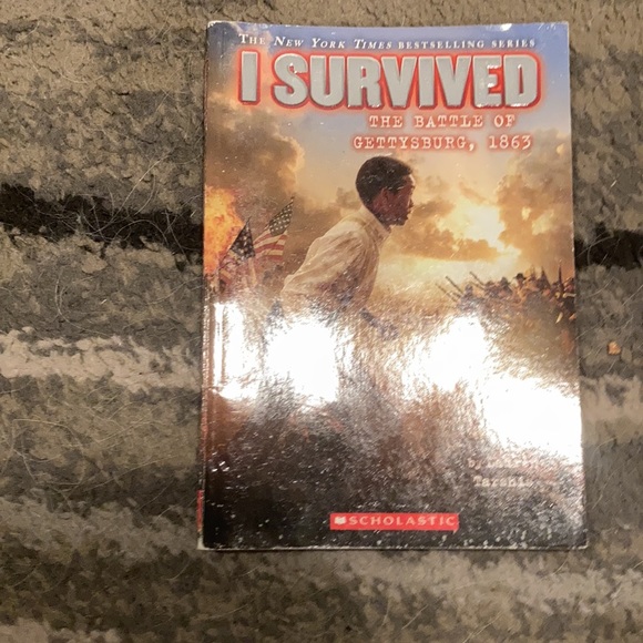 Books that me and my friend wanted to sell - Picture 3 of 10